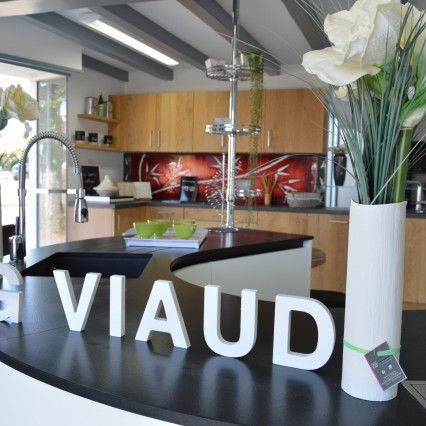 Photo Cuisine aménagement intérieur - G Viaud cuisine et meuble - Landevielle - Remaud Menuiserie Photo Cuisine aménagement intérieur - G Viaud cuisine et meuble - Landevielle - Remaud Menuiserie